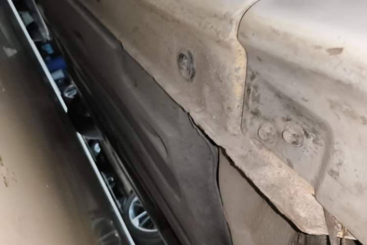 Used Hyundai Mistra 2014 1.8L Automatic Smart GLS Chassis Front Right