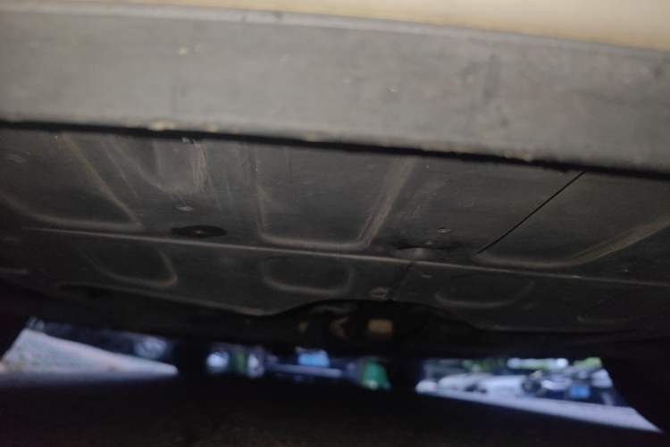 Used Hyundai Mistra 2014 1.8L Manual Comfort GL Model Chassis Front
