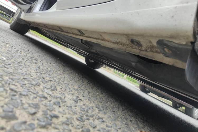 Used Hyundai Mistra 2014 1.8L Automatic Comfort Model GL Chassis Rear Left