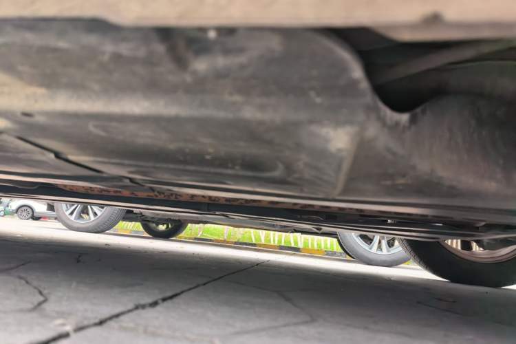 Used Hyundai Mistra 2014 1.8L Automatic Smart GLS Chassis Rear Left