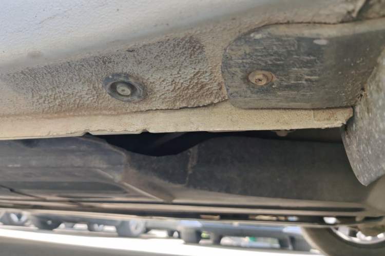 Used Hyundai Mistra 2014 1.8L Automatic Smart GLS Chassis Rear Left