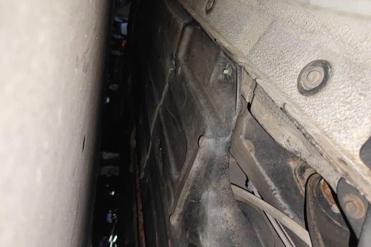 Used Hyundai Mistra 2014 1.8L Automatic Smart GLS Chassis Rear Left