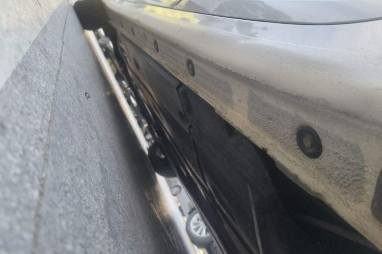 Used Hyundai Mistra 2014 1.8L Automatic Smart GLS Chassis Rear Left
