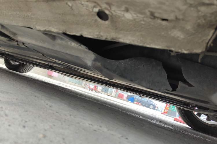 Used Hyundai Mistra 2014 1.8L Automatic Smart GLS Chassis Rear Left