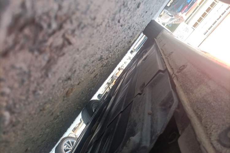 Used Hyundai Mistra 2014 1.8L Automatic Smart GLS Chassis Rear Left