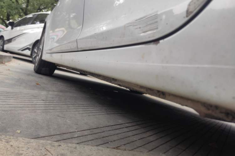 Used Hyundai Mistra 2014 1.8L Automatic Smart GLS Chassis Rear Left
