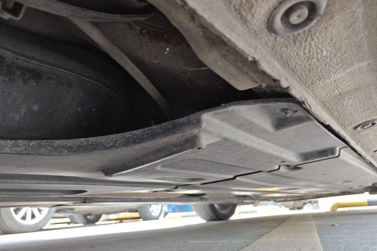 Used Hyundai Mistra 2014 1.8L Automatic Deluxe DLX Model Chassis Rear Right