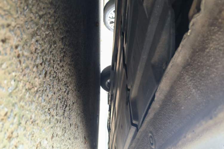 Used Hyundai Mistra 2014 1.8L Automatic Smart GLS Chassis Rear Right