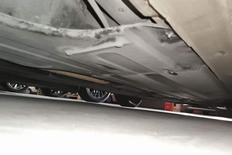 Used Hyundai Mistra 2014 1.8L Automatic Smart GLS Chassis Rear Right