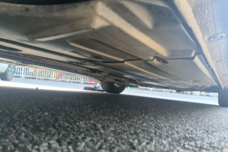 Used Hyundai Mistra 2014 1.8L Automatic Smart GLS Chassis Rear Right