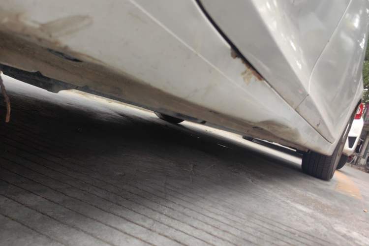 Used Hyundai Mistra 2014 1.8L Automatic Smart GLS Chassis Rear Right