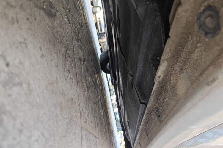 Used Hyundai Mistra 2014 1.8L Automatic Smart GLS Chassis Rear Right