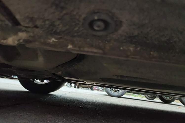 Used Hyundai Mistra 2014 1.8L Manual Comfort GL Model Chassis Rear Right