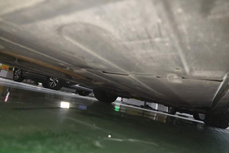 Used Hyundai Mistra 2014 1.8L Automatic Smart GLS Chassis Rear Right