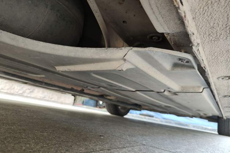 Used Hyundai Mistra 2014 1.8L Automatic Deluxe DLX Model Chassis Rear Right
