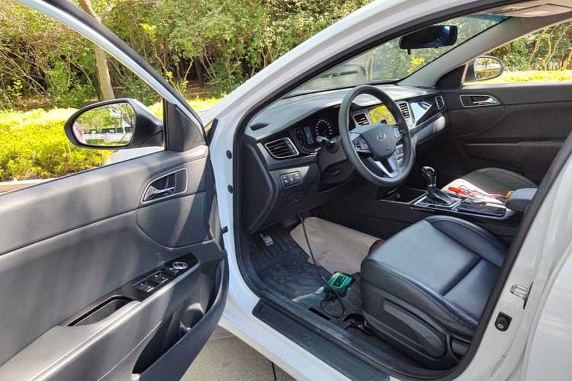 Used Hyundai Mistra 2014 1.8L Automatic Smart GLS Driver Seat