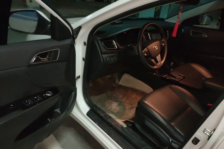 Used Hyundai Mistra 2014 1.8L Automatic Smart GLS Driver Seat