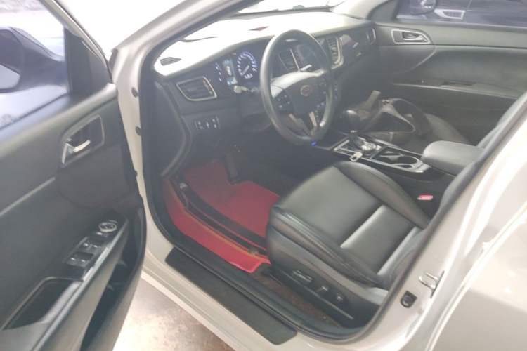 Used Hyundai Mistra 2014 1.8L Automatic Deluxe DLX Model Driver Seat
