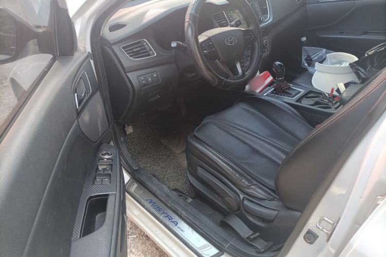 Used Hyundai Mistra 2014 1.8L Automatic Smart GLS Driver Seat
