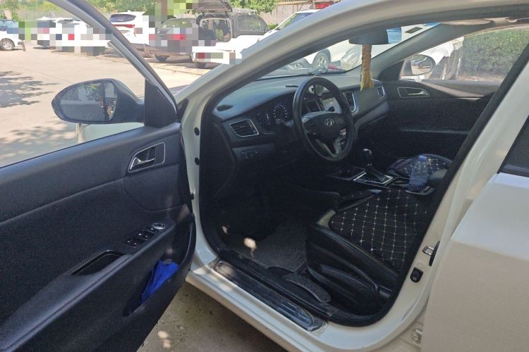 Used Hyundai Mistra 2014 1.8L Automatic Smart GLS Driver Seat