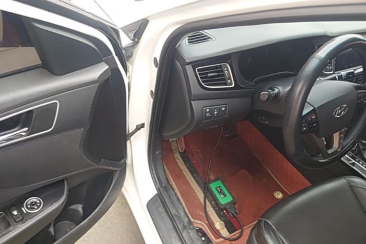 Used Hyundai Mistra 2014 1.8L Automatic Smart GLS Driver Seat
