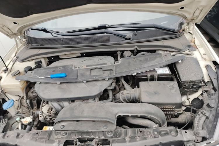 Used Hyundai Mistra 2014 1.8L Automatic Smart GLS Engine Bay