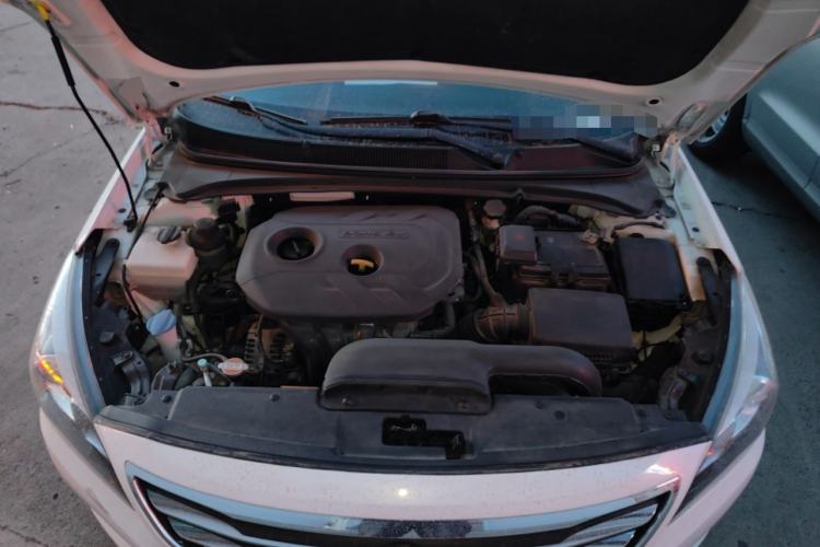 Used Hyundai Mistra 2014 1.8L Automatic Smart GLS Engine Bay