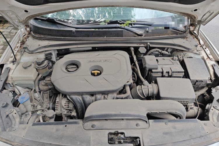 Used Hyundai Mistra 2014 1.8L Automatic Smart GLS Engine Bay
