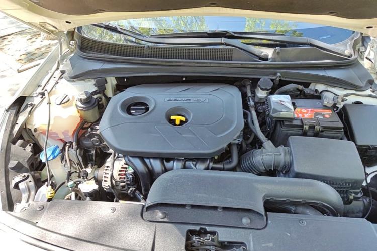 Used Hyundai Mistra 2014 1.8L Automatic Smart GLS Engine Bay