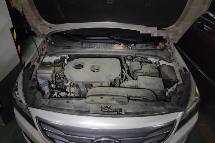 Used Hyundai Mistra 2014 1.8L Automatic Smart GLS Engine Bay