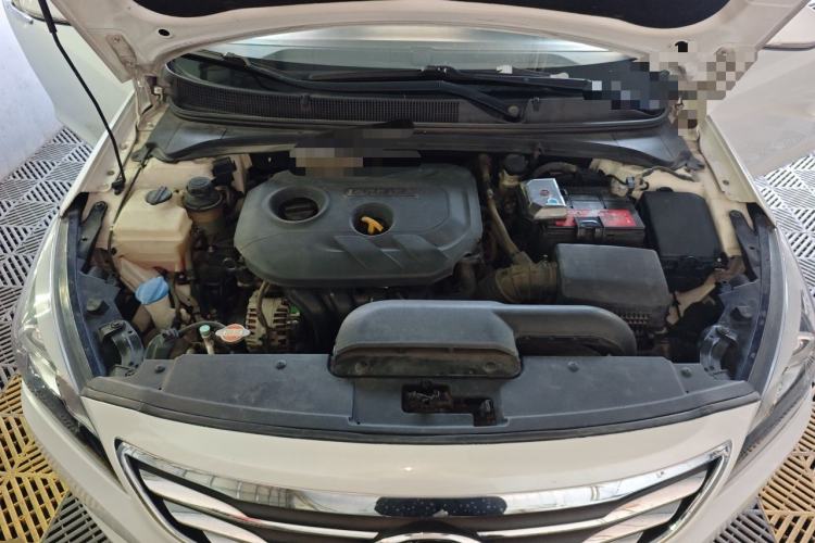 Used Hyundai Mistra 2014 1.8L Automatic Smart GLS Engine Bay