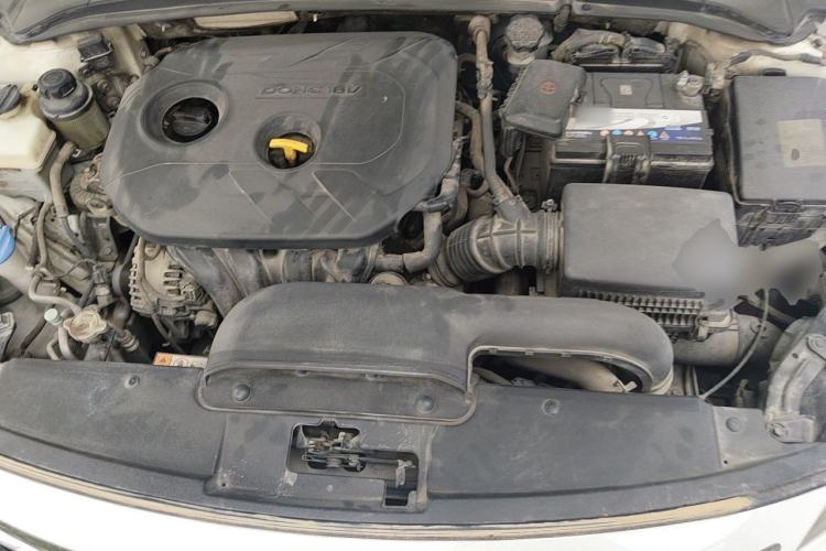 Used Hyundai Mistra 2014 1.8L Automatic Smart GLS Engine Bay