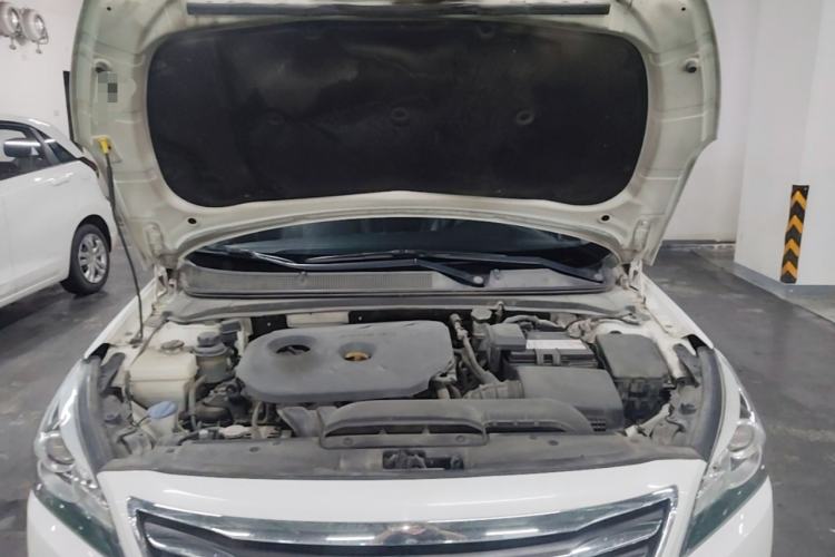 Used Hyundai Mistra 2014 1.8L Automatic Smart GLS Engine Bay