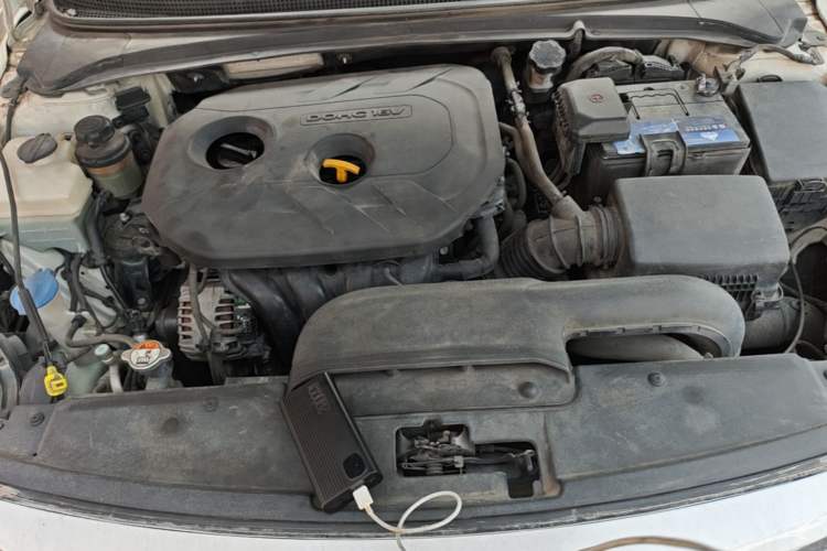 Used Hyundai Mistra 2014 1.8L Automatic Smart GLS Engine Bay