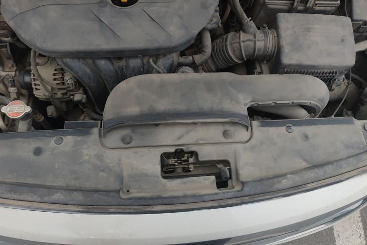 Used Hyundai Mistra 2014 1.8L Automatic Deluxe DLX Model Engine Bay