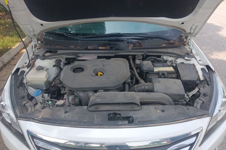 Used Hyundai Mistra 2014 1.8L Automatic Deluxe DLX Model Engine Bay