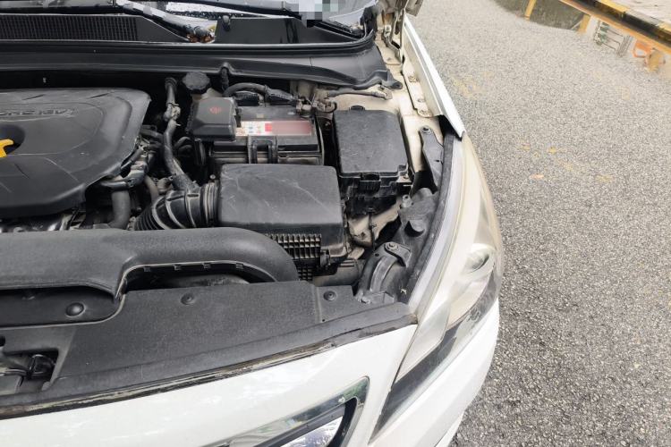 Used Hyundai Mistra 2014 1.8L Automatic Deluxe DLX Model Engine Bay Left