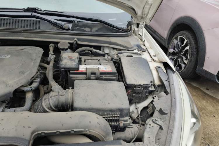 Used Hyundai Mistra 2014 1.8L Automatic Smart GLS Engine Bay Left