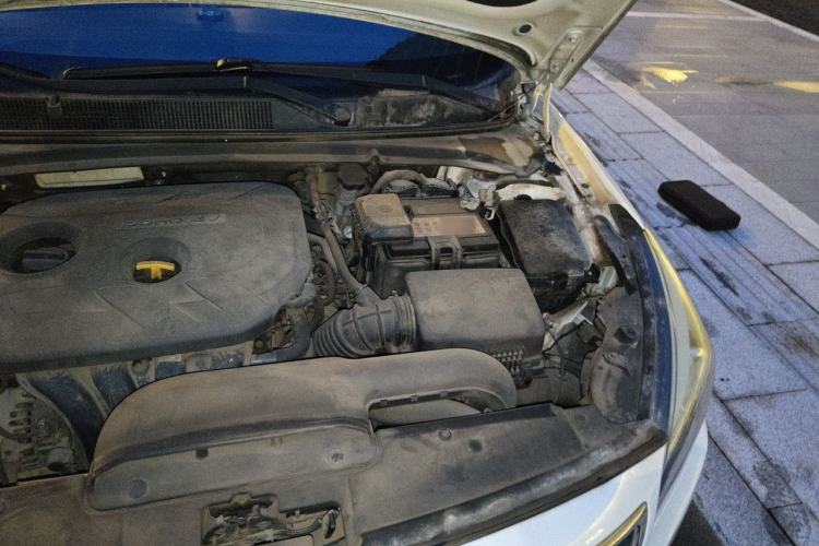 Used Hyundai Mistra 2014 1.8L Automatic Smart GLS Engine Bay Left