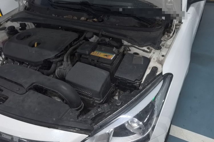 Used Hyundai Mistra 2014 1.8L Automatic Smart GLS Engine Bay Left