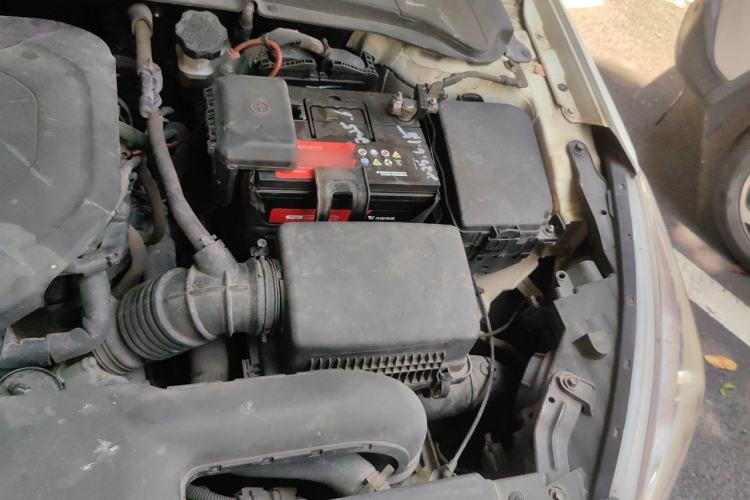 Used Hyundai Mistra 2014 1.8L Automatic Smart GLS Engine Bay Left