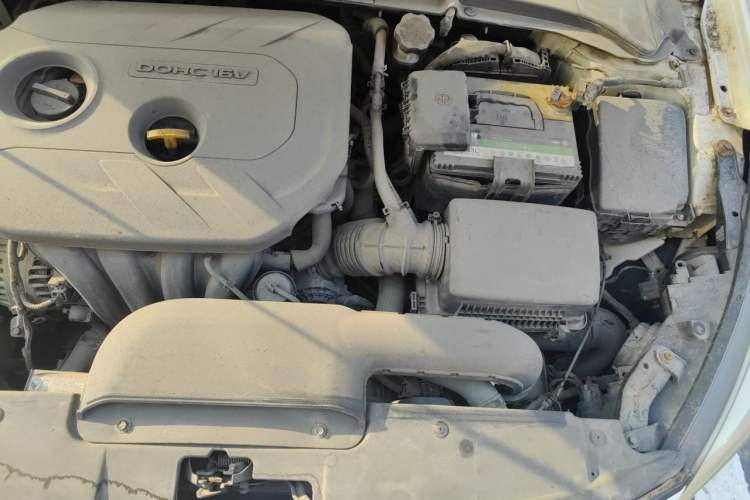 Used Hyundai Mistra 2014 1.8L Automatic Deluxe DLX Model Engine Bay Left