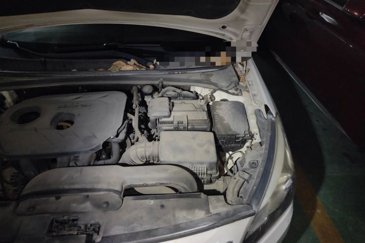 Used Hyundai Mistra 2014 1.8L Automatic Smart GLS Engine Bay Left