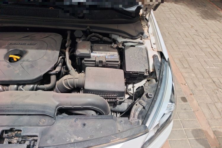 Used Hyundai Mistra 2014 1.8L Automatic Deluxe DLX Model Engine Bay Left