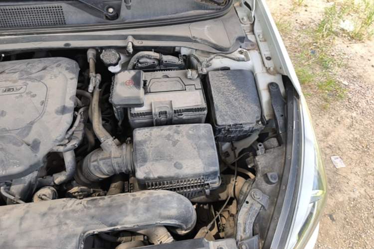 Used Hyundai Mistra 2014 1.8L Automatic Smart GLS Engine Bay Left