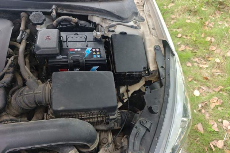 Used Hyundai Mistra 2014 1.8L Automatic Smart GLS Engine Bay Left