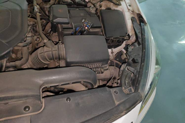 Used Hyundai Mistra 2014 1.8L Automatic Smart GLS Engine Bay Left