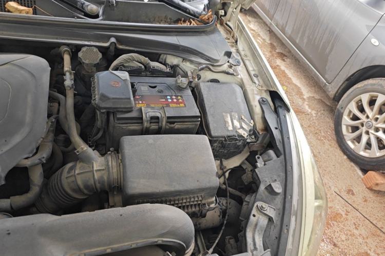 Used Hyundai Mistra 2014 1.8L Automatic Smart GLS Engine Bay Left