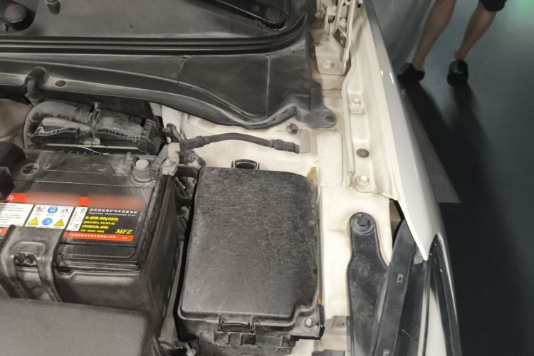 Used Hyundai Mistra 2014 1.8L Automatic Smart GLS Engine Bay Left
