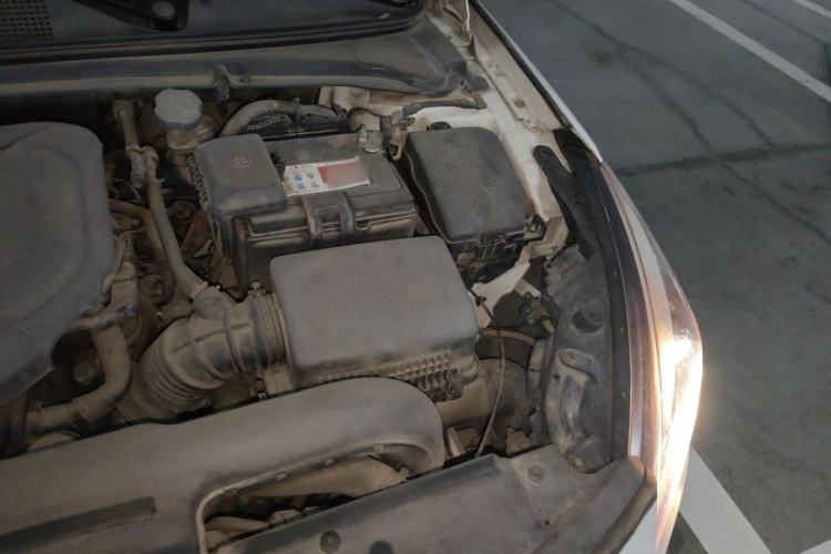 Used Hyundai Mistra 2014 1.8L Automatic Smart GLS Engine Bay Left